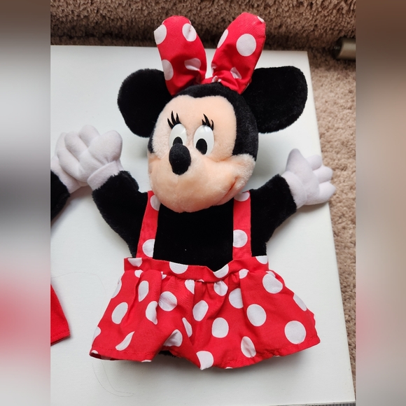 Minnie and Mickey puppet pair - Picture 3 of 5